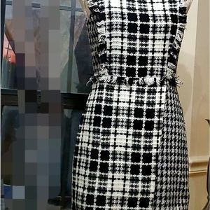 GB NWOT Sz SM black and white sleeveless boucelee mini dress